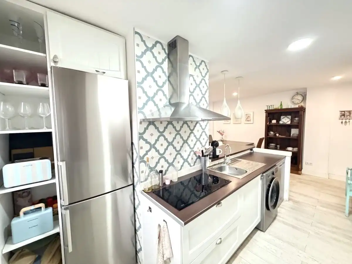 Flat with lift for sale in Calle Gardenia, imagen 4