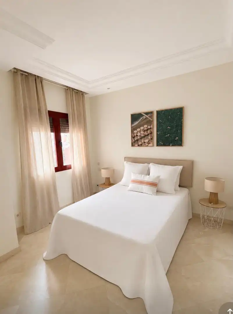 Apartamento de alquiler en Elviria