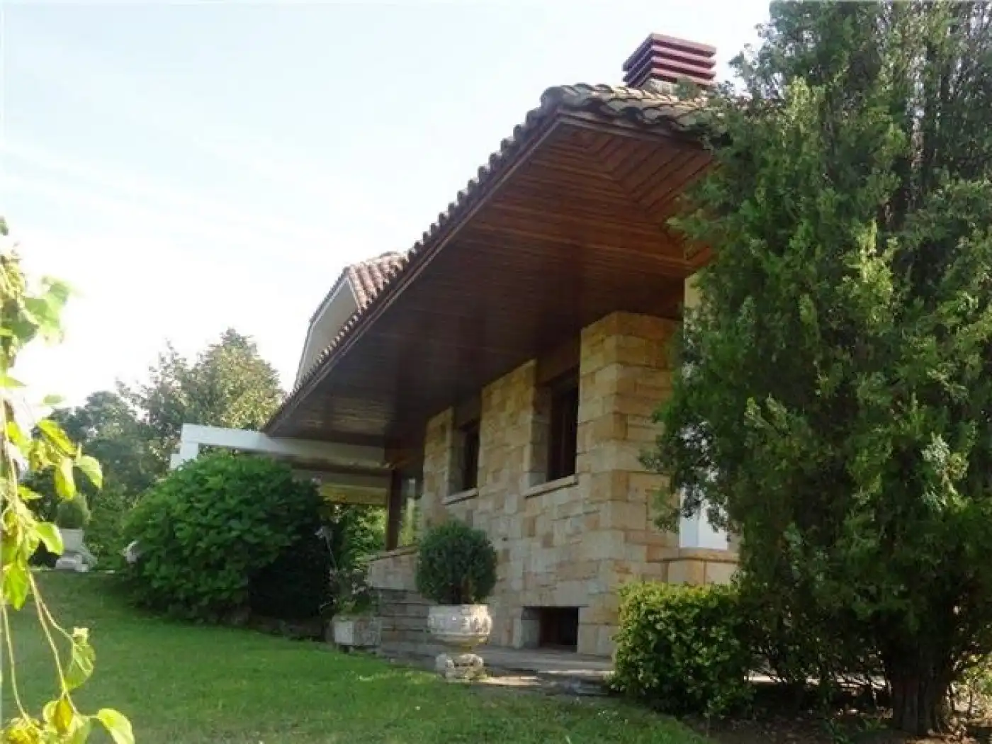 Außenansicht von Country house zum Verkauf in Gijón  mit Klimaanlage, Privatgarten und Terrasse