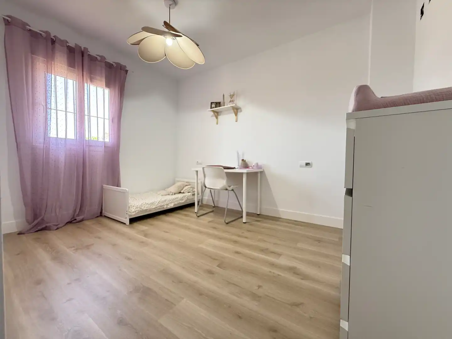Bedroom of Detached homes for sale in Jerez de la Frontera  with Air Conditioner, Private garden and Terrace
