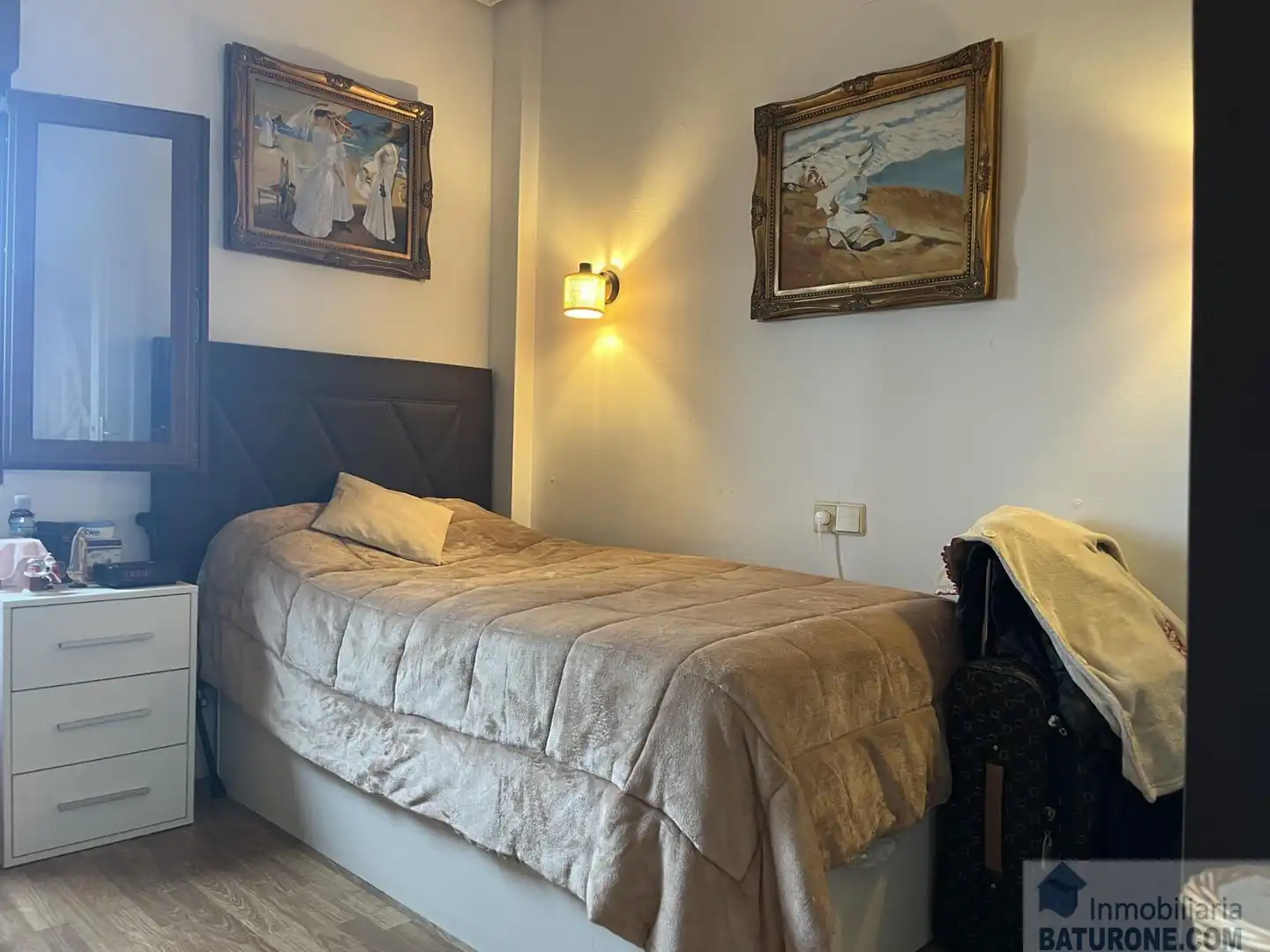 Dúplex en venta en León Herrero - Bahía sur