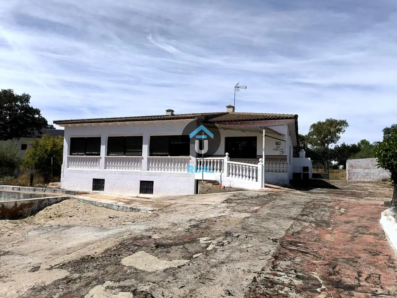 Haus mit Garten zum Verkauf in Calle del Cabo de Rosas