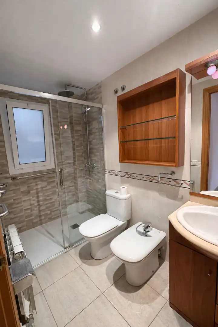 Baño de Piso en venta en Sant Pere de Ribes con Horno