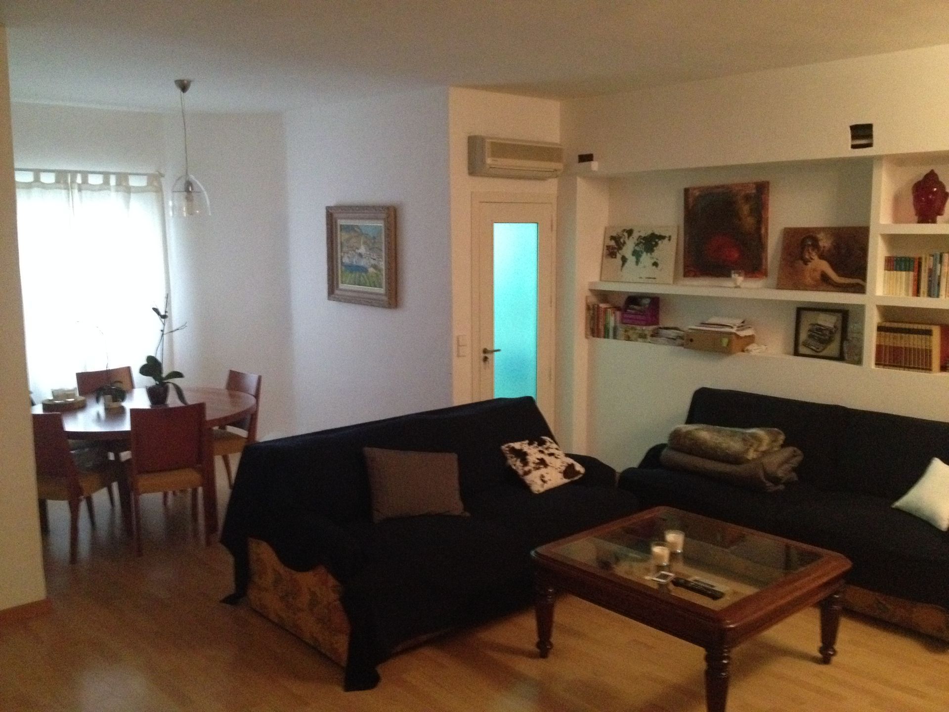 Sala d'estar de Estudi en venda en  Barcelona Capital amb Aire condicionat i Moblat