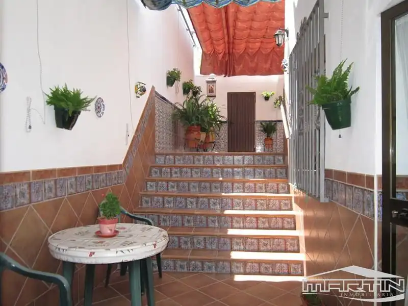 Casa o xalet en venda en Lucena amb Aire condicionat i Terrassa