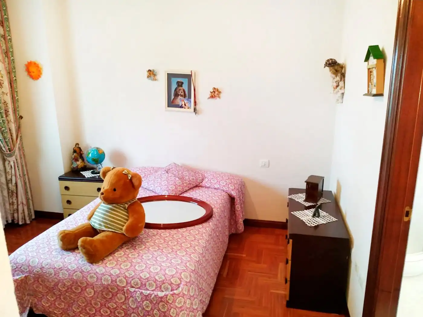 Dormitori de Casa o xalet en venda en Castellanos de Villiquera amb Calefacció, Terrassa i Traster