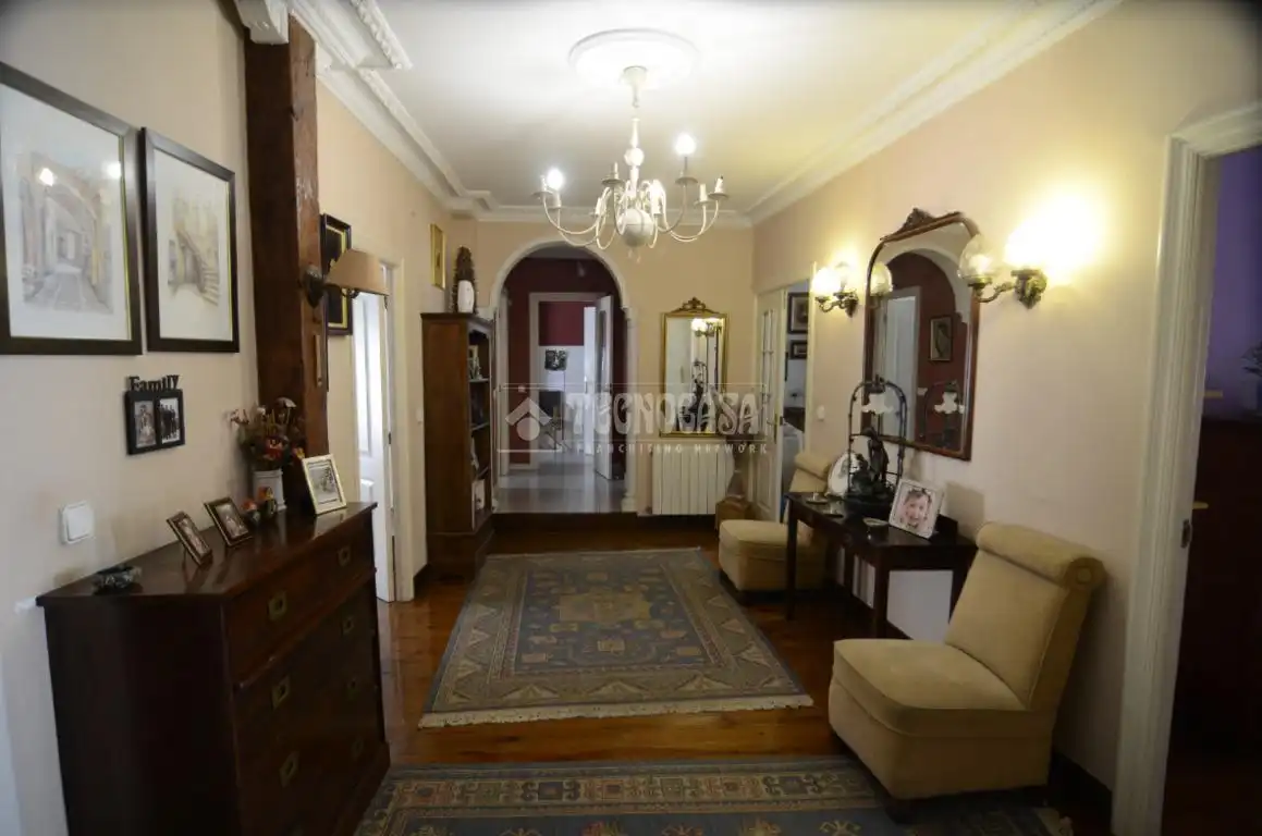 Piso en venta en Santander con Calefacción, Terraza y Balcón