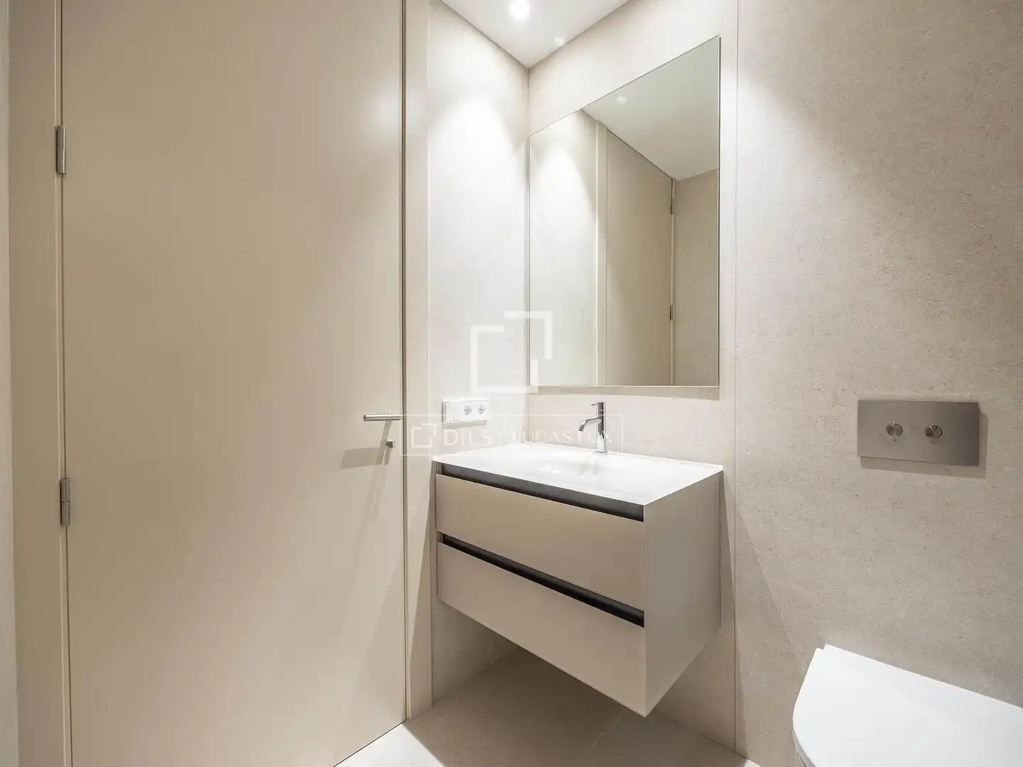 Badezimmer von Wohnung zur Miete in L'Eixample