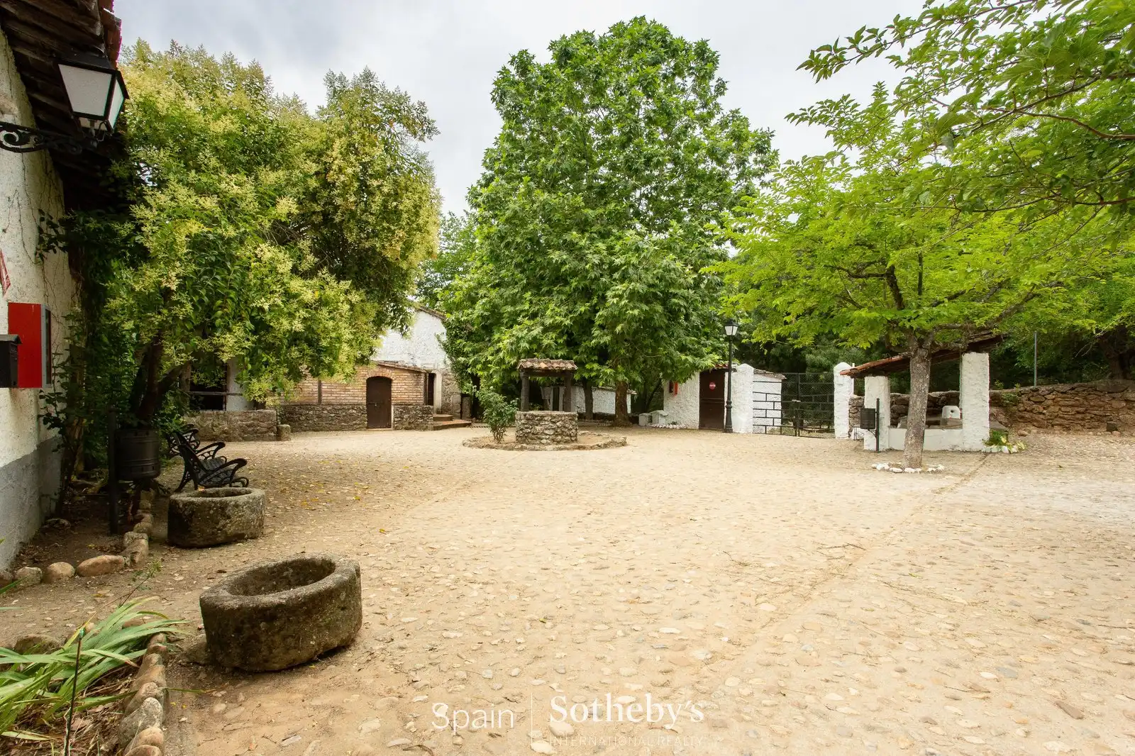 Exterior view of Residential for sale in Cuacos de Yuste