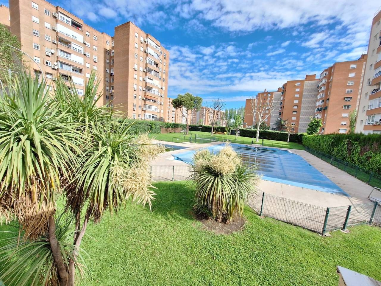 Garden of Flat for sale in Fuenlabrada  with Air Conditioner, Heating and Terrace