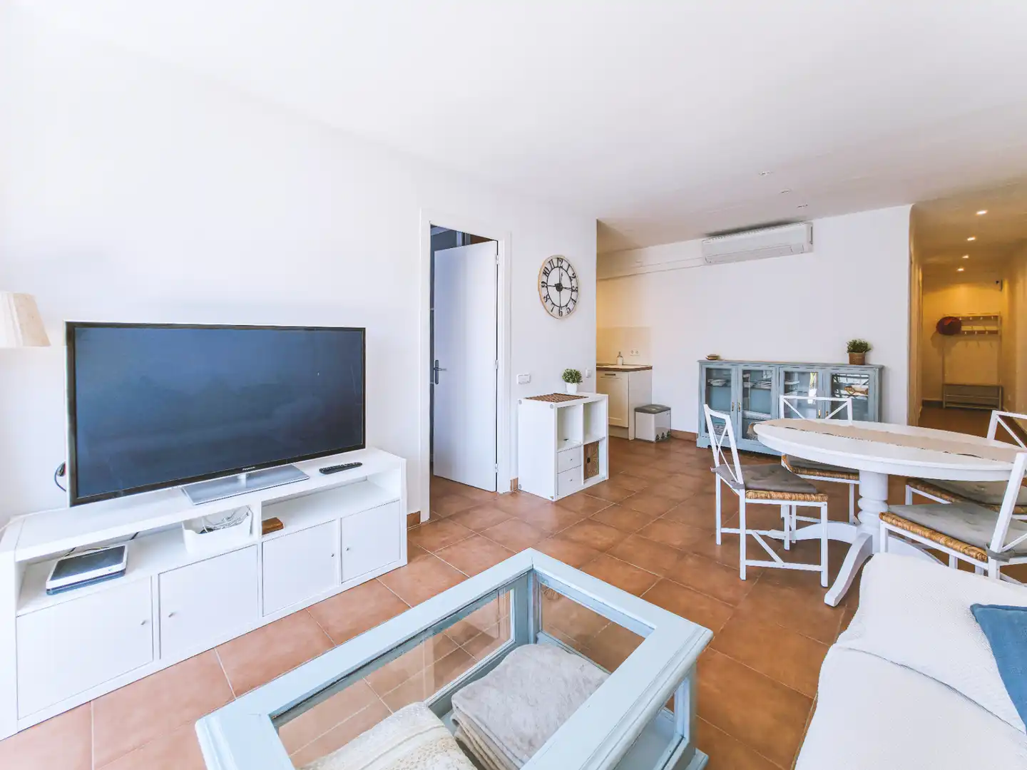 Wohnzimmer von Wohnung zur Miete in Sant Pol de Mar mit Terrasse, Möbliert und Ofen