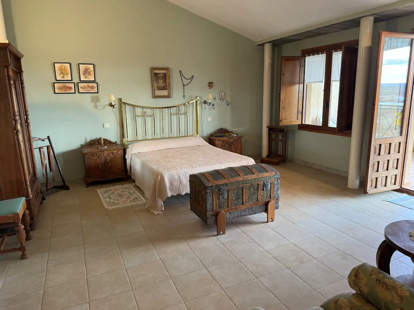 Dormitori de Casa o xalet en venda en Calatorao amb Calefacció, Jardí privat i Terrassa