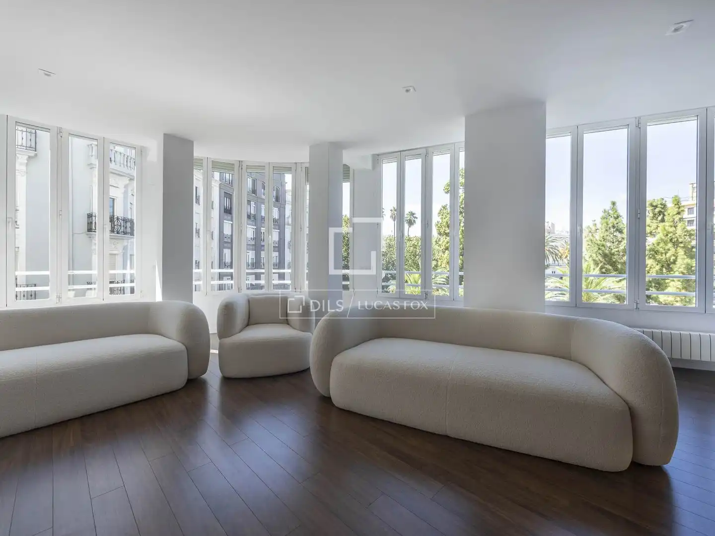 Living room of Flat for rent in Valencia  with Air Conditioner, Heating and Parquet flooring
