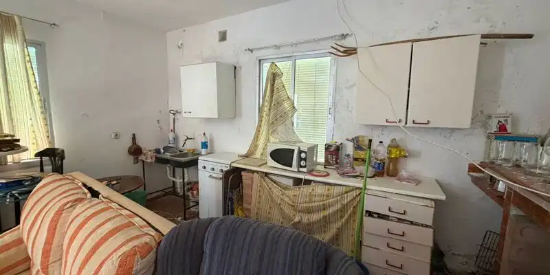 Kitchen of Land for sale in Alfarnatejo