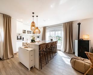 Kitchen of Single-family semi-detached for sale in Villalbilla  with Heating, Private garden and Parquet flooring