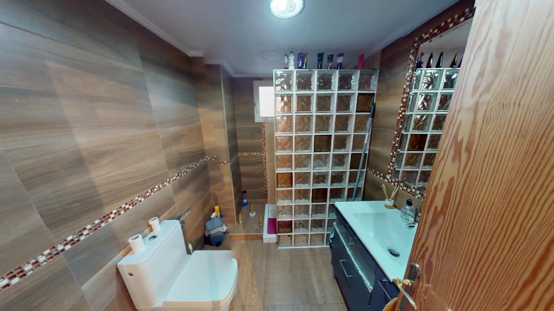 Bathroom of Flat for sale in Elche / Elx