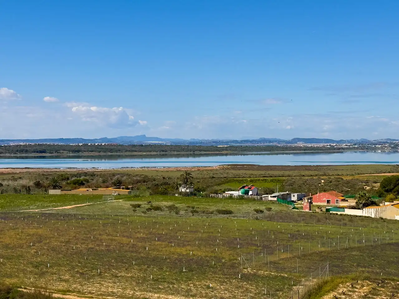 Apartments for sale in Guardamar del Segura  with Heating, Swimming Pool and Furnished