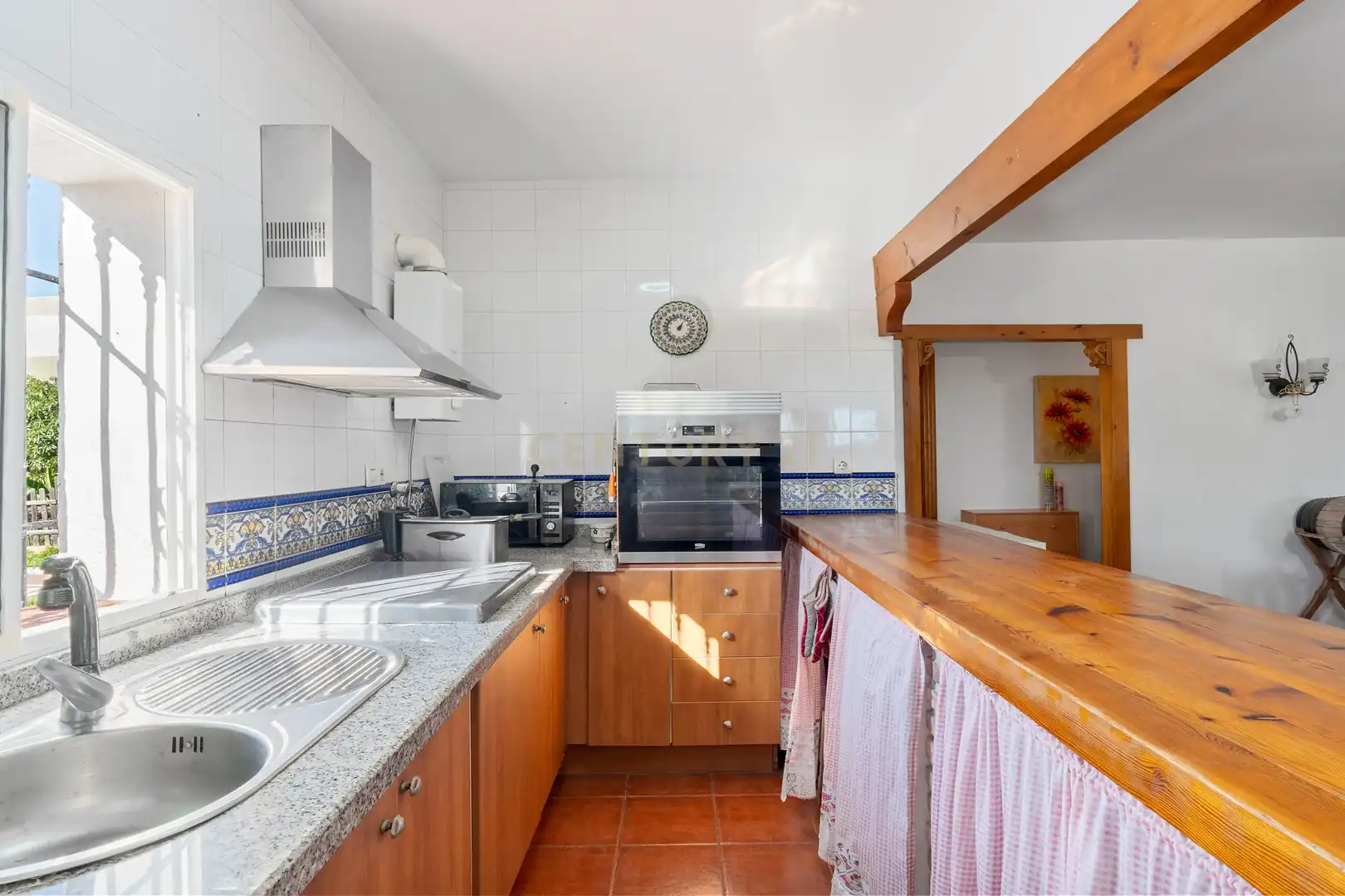 Cocina de Casa o chalet en venta en Motril con Jardín privado, Trastero y Piscina