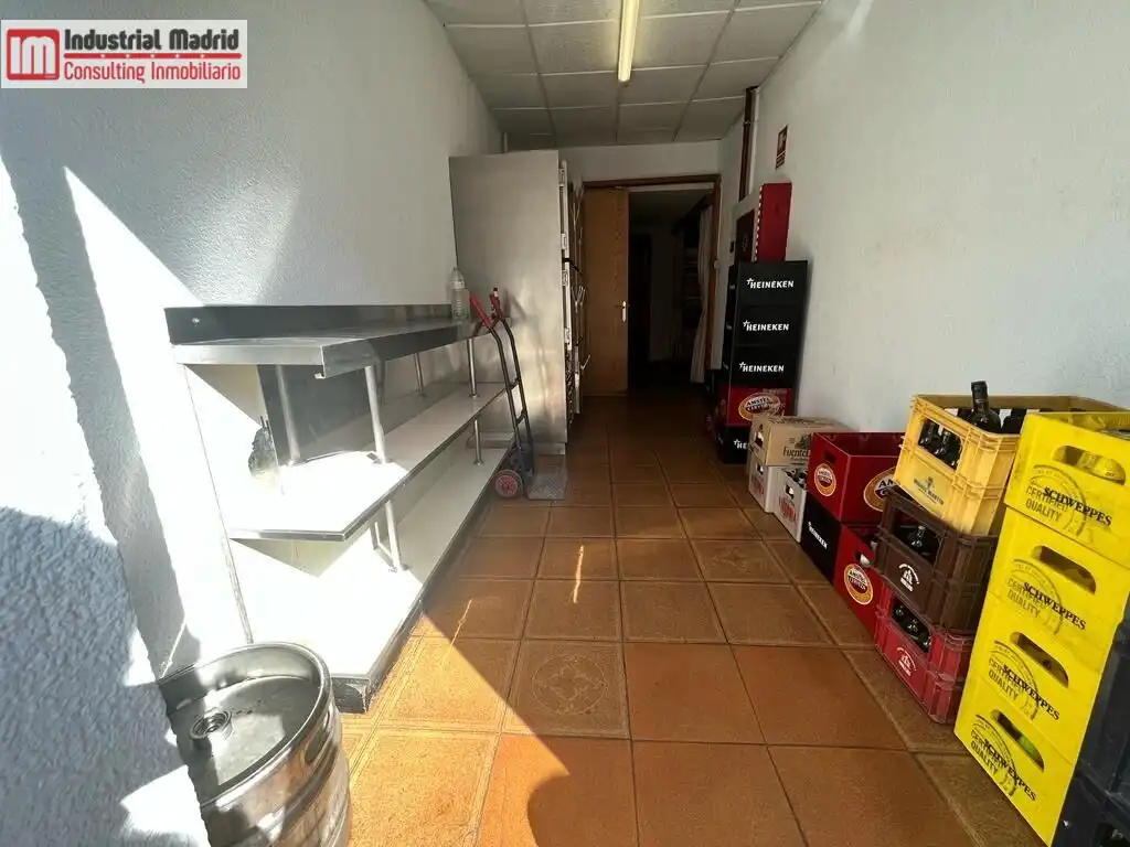 Industrial building for sale in Zona Industrial, imagen 4