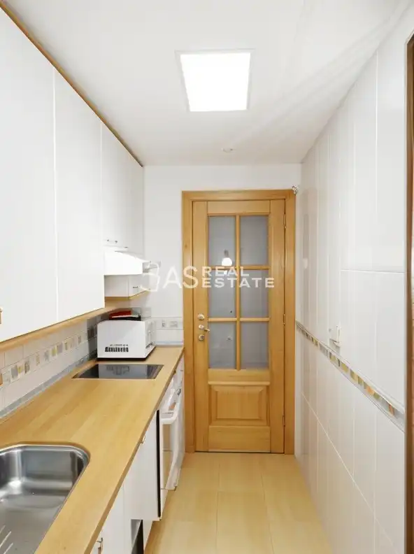 Piso en venta en Calle De la Maquinilla, Palomeras Sureste