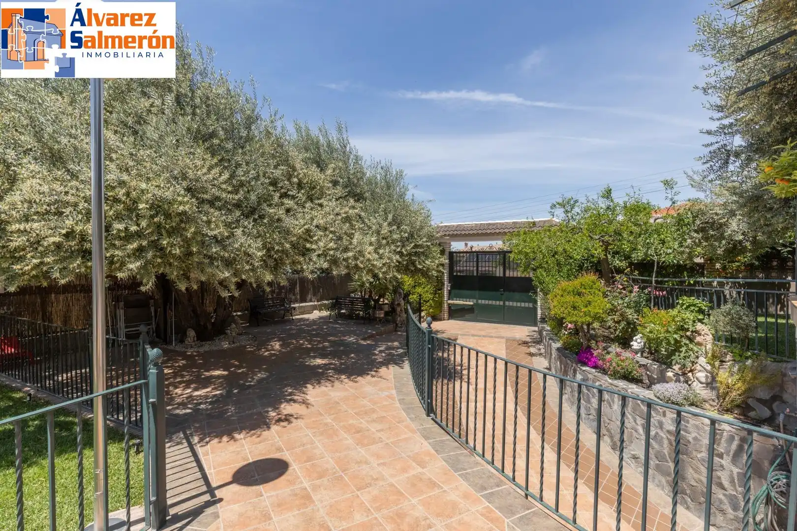 Villa mit Terrasse zum Verkauf in Calle Calle Borgoña, imagen 37