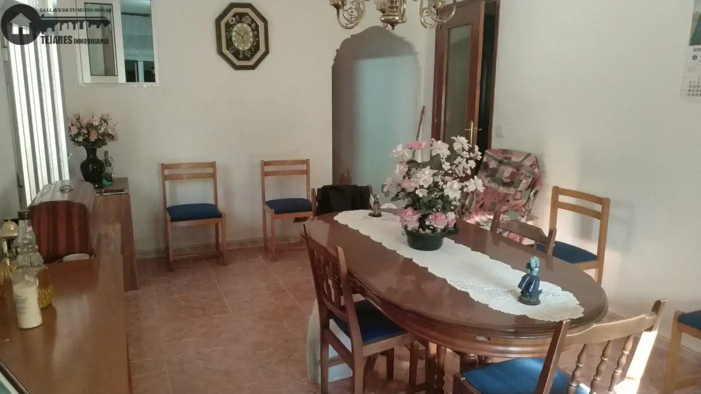 Menjador de Casa o xalet en venda en Alcaraz amb Moblat