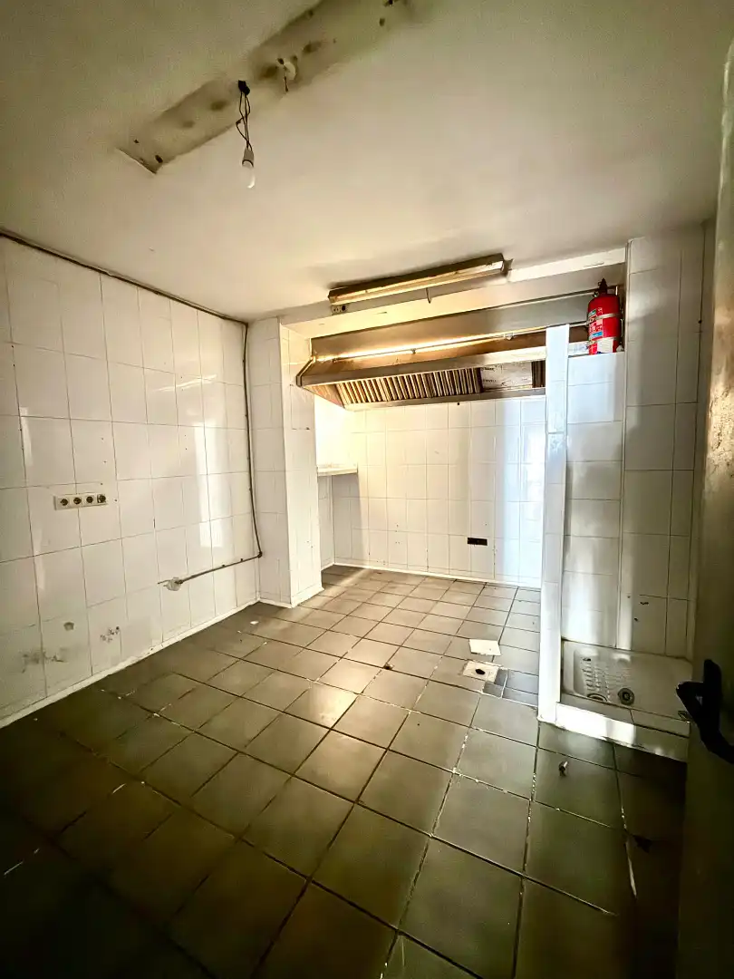 Gewerbefläche zum Verkauf in Calle Batalla del Salado, imagen 7