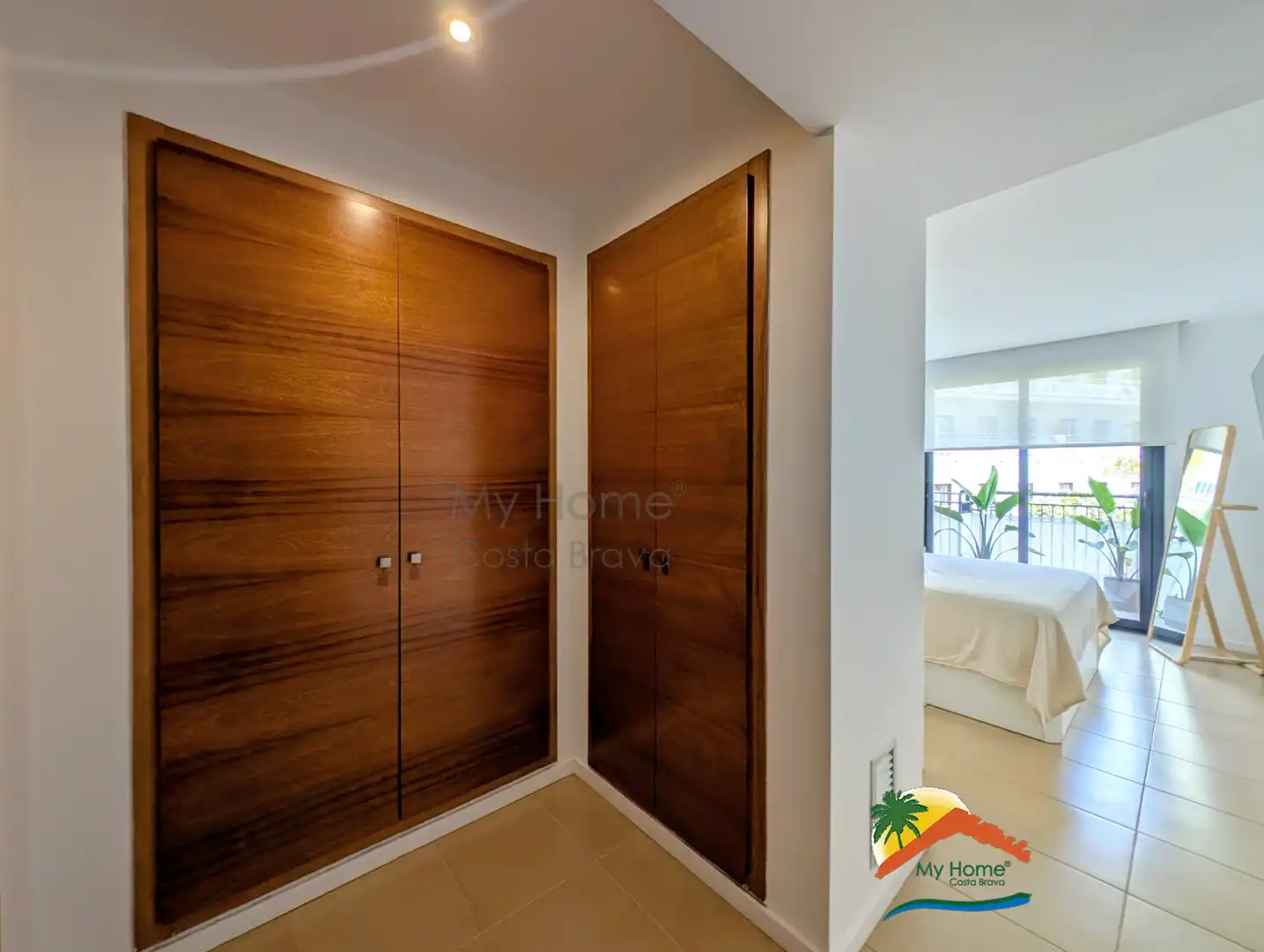 Wohnung zum Verkauf in Lloret de Mar mit Klimaanlage, Heizung und Möbliert