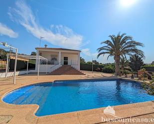 Swimming pool of Country house for sale in Linares  with Air Conditioner and Swimming Pool