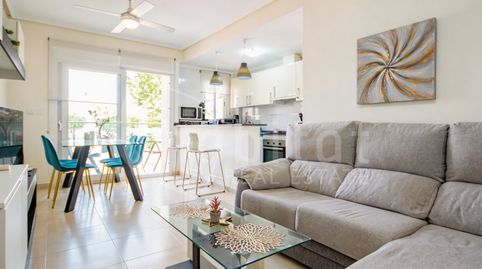 Foto 2 de Apartament en venda a Calle la Paz, Los Montesinos, Alicante