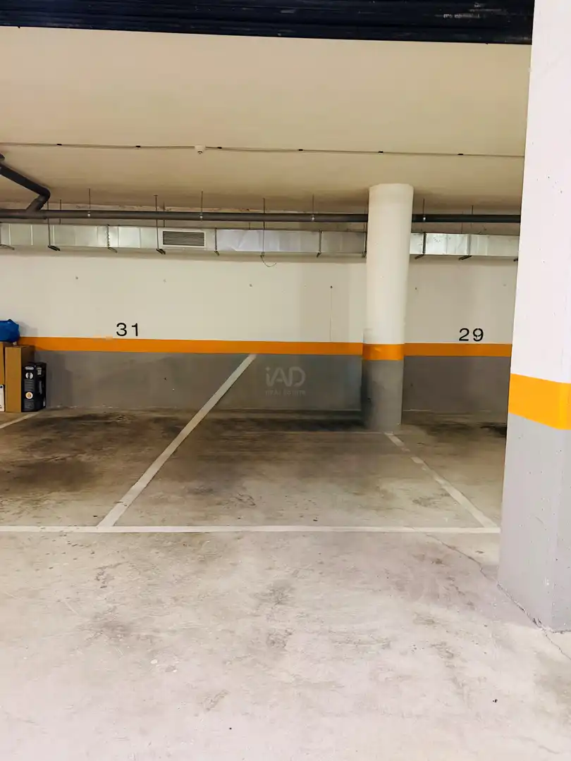 Parking of Flat for sale in Elche / Elx  with Air Conditioner, Heating and Swimming Pool