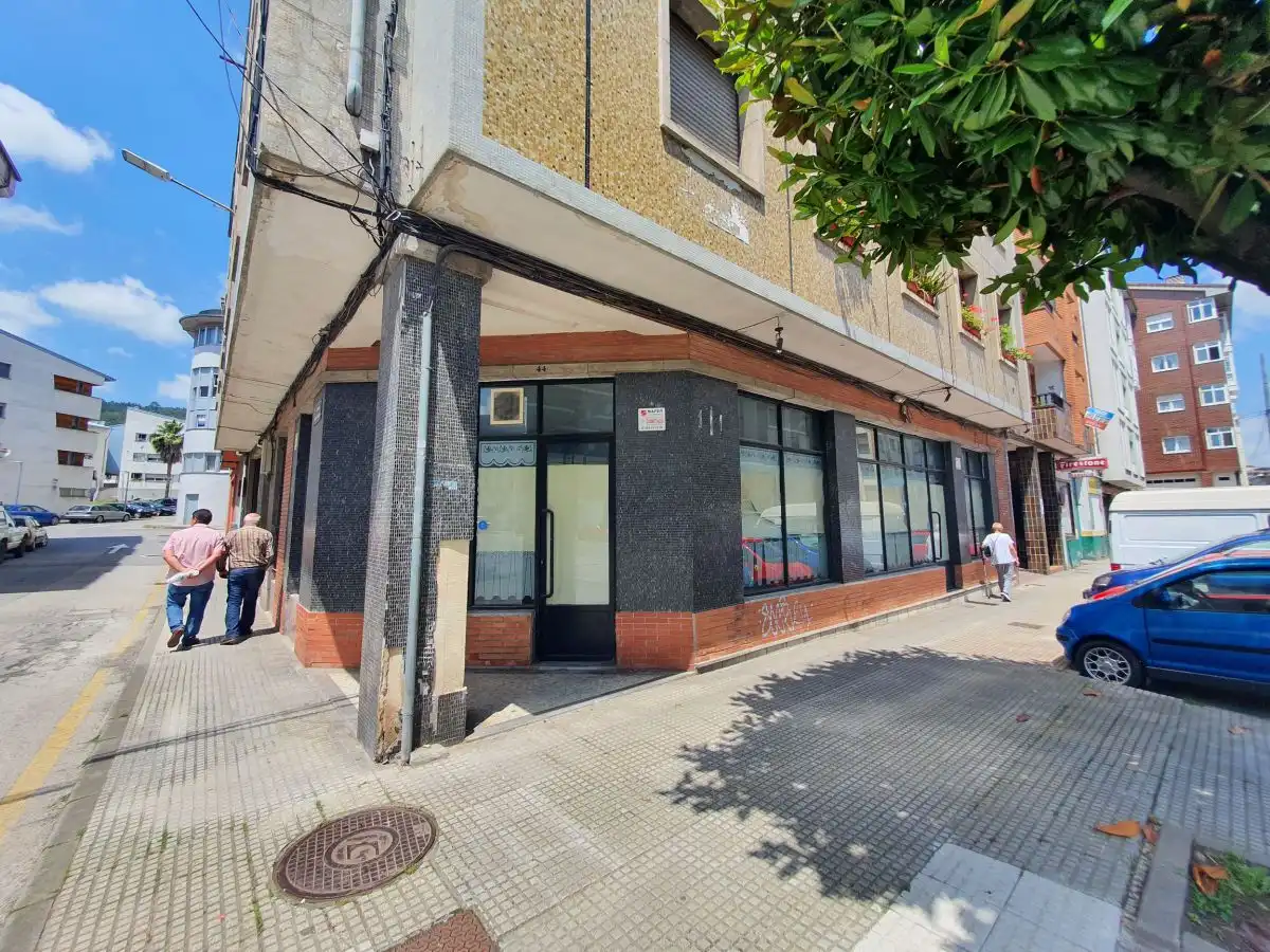 Locale commerciale in affitto a Grado, imagen 13