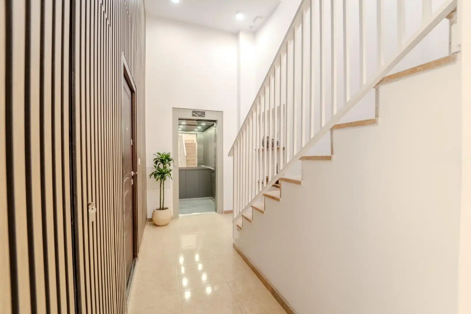 Edificio en venta en Alicante / Alacant