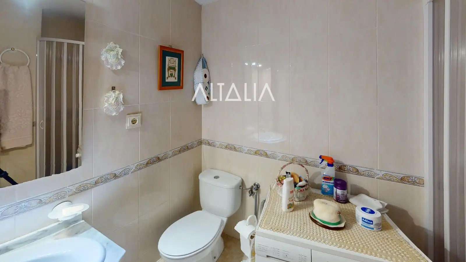 Houses for sale in Campos del Paraíso
