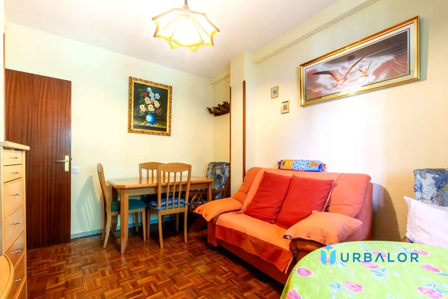 Exterior view of Flat for sale in Alcorcón  with Air Conditioner, Heating and Parquet flooring