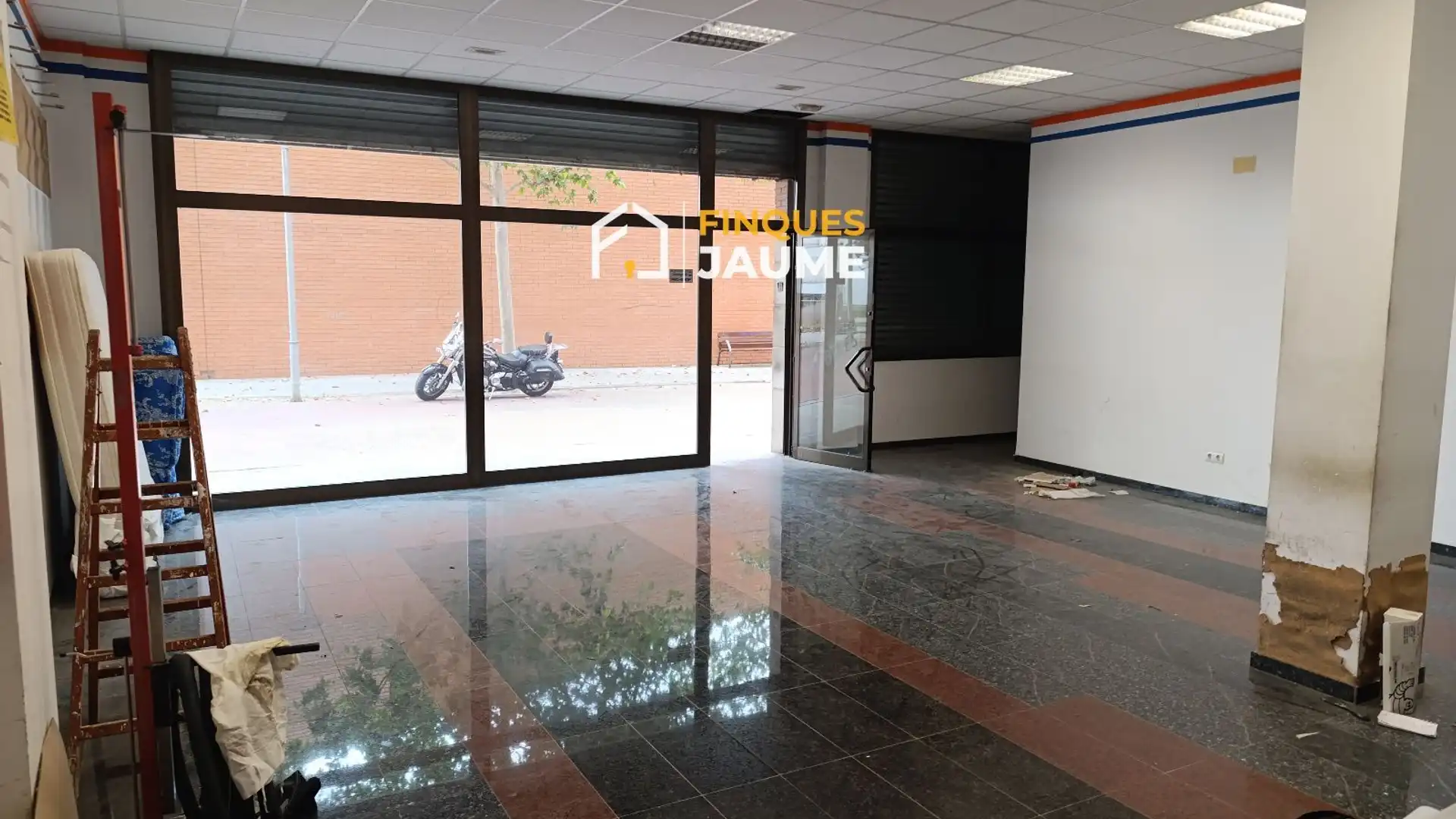 Local en venda a JOSE OLONDRIZ OSTIZ, Población de Arroyo