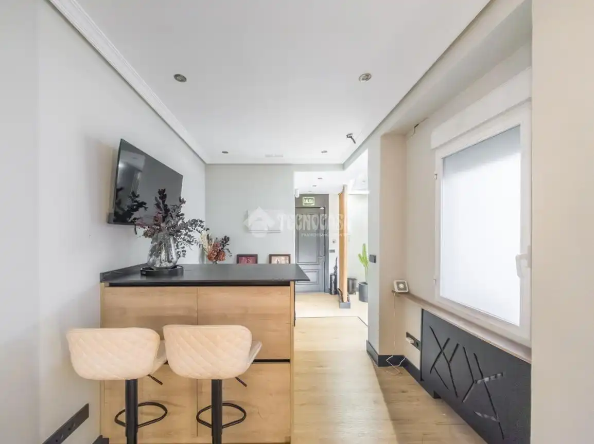 Living room of Flat for rent in Madrid  with Air Conditioner and Balcony