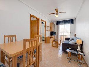 Sala d'estar de Àtic en venda en Torrevieja amb Terrassa, Moblat i Piscina comunitària