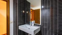 Bathroom of Flat for sale in Sabadell  with Air Conditioner, Swimming Pool and Balcony