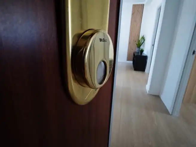 Flat to rent in Carrer del Pare Pedro Velasco 9, imagen 2