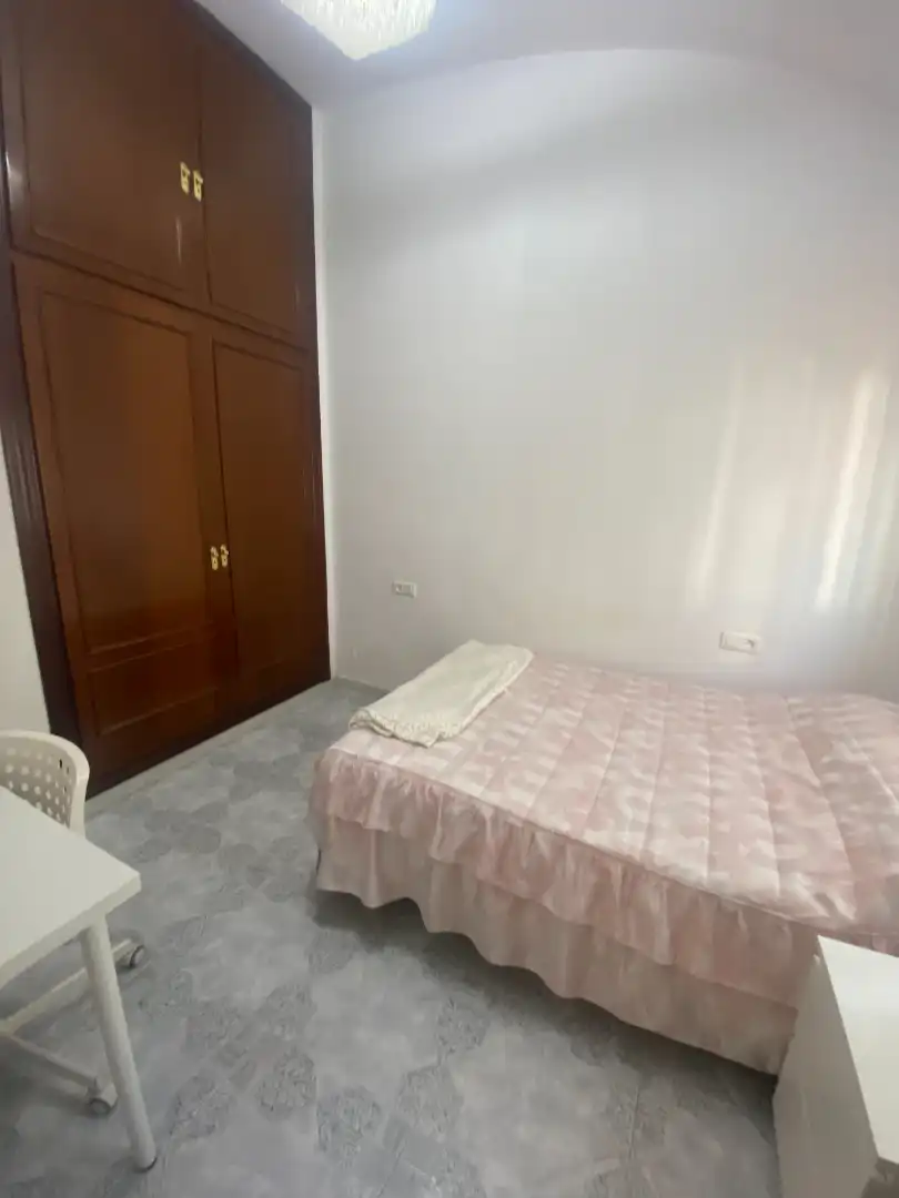 Habitación de Casa o chalet de alquiler en Málaga con Aire acondicionado, Terraza y Amueblado