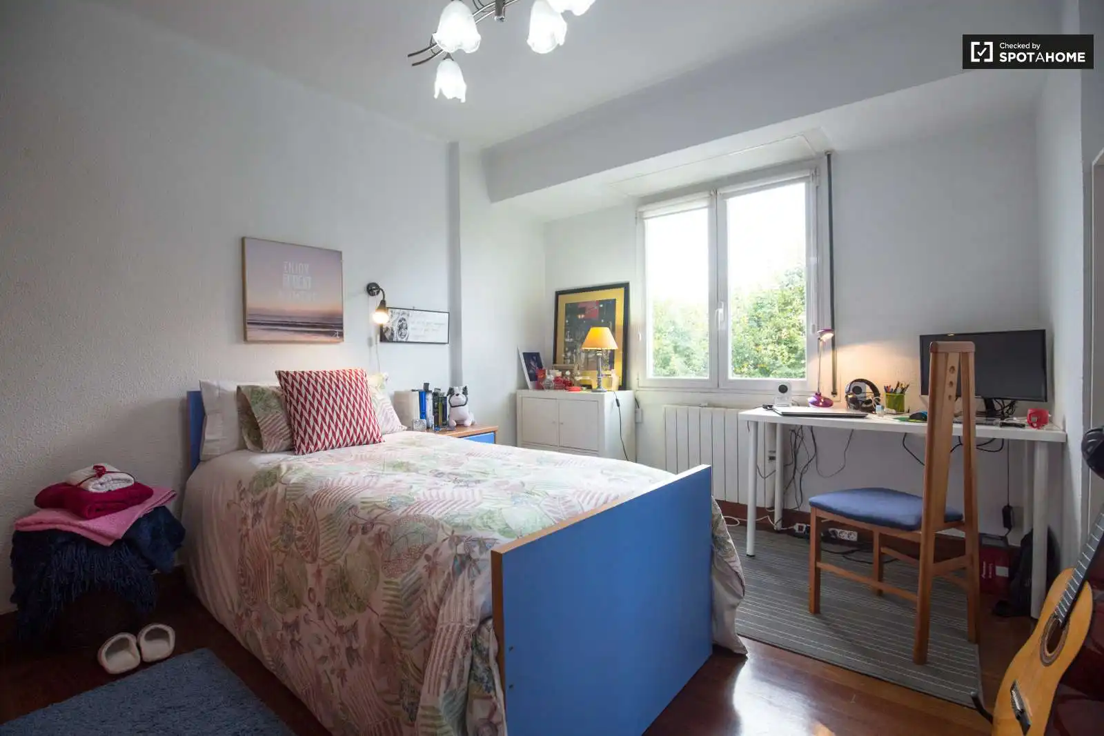 Room in Santutxu - Basarrate