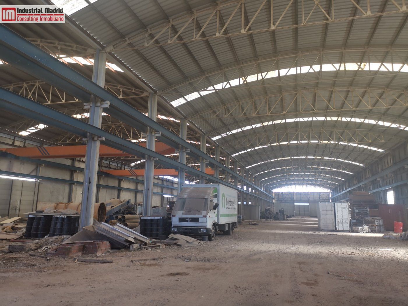 Exterior view of Industrial buildings for sale in Seseña