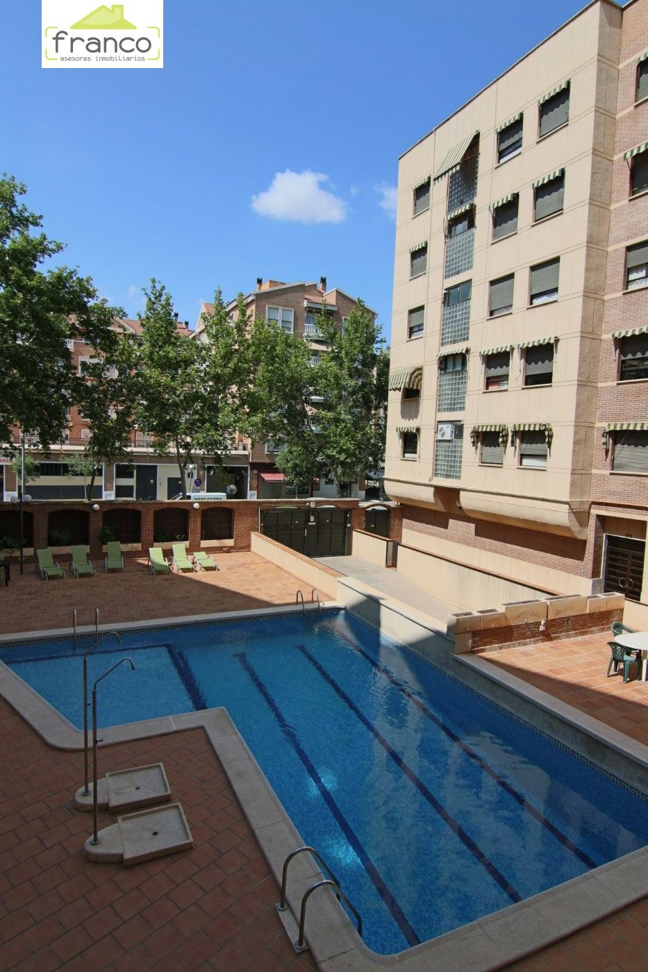 Swimming pool of Flat to rent in  Murcia Capital  with Terrace, Balcony and Community pool