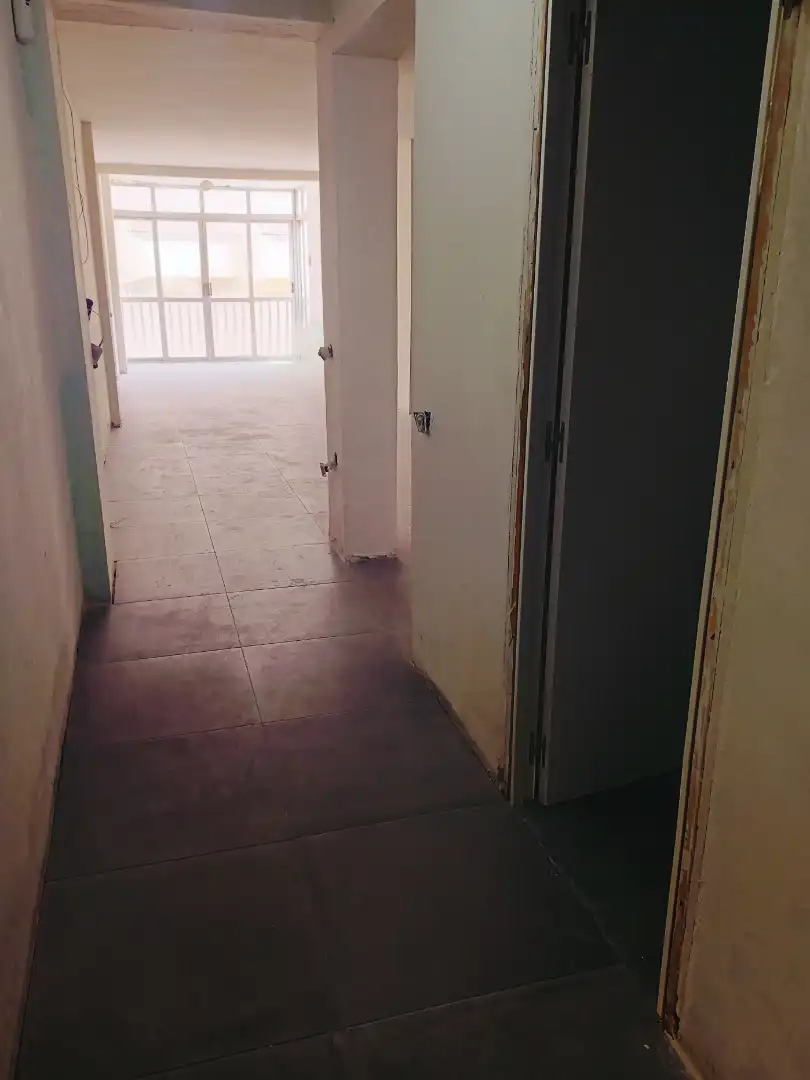Piso con terraza en venta en Calle de Arnedo, imagen 10