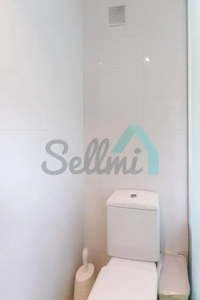 Badezimmer von Maisonette zum Verkauf in Oviedo  mit Heizung, Terrasse und Abstellraum