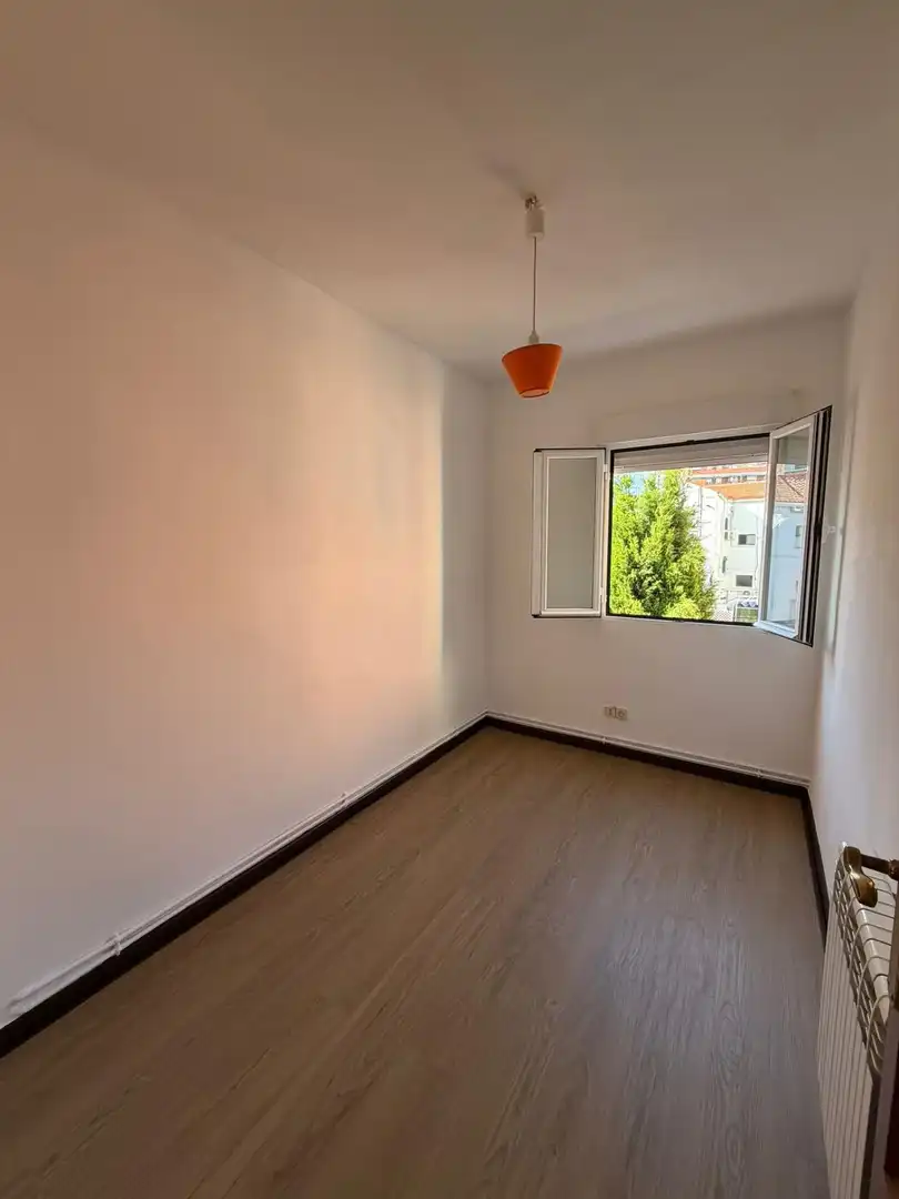 Habitación de Piso de alquiler en Madrid con Aire acondicionado y Calefacción