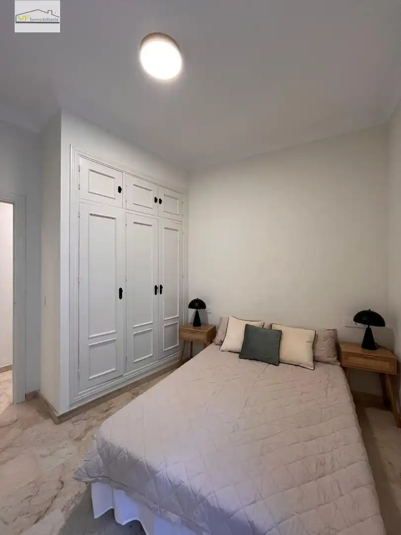 Bedroom of Flat for sale in Málaga  with Air Conditioner and Balcony