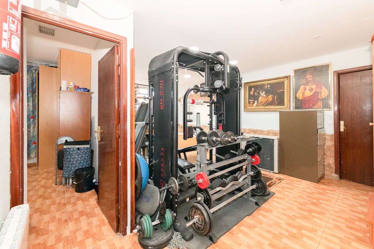 Flat for sale in Alcobendas  with Air Conditioner, Heating and Furnished