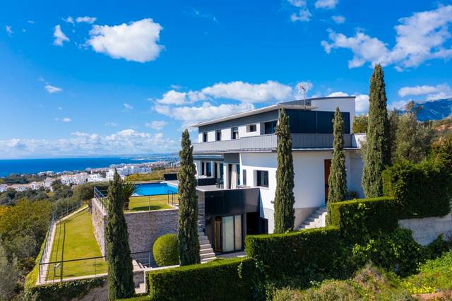 Casa-chalet en Venta en Alto de los Monteros